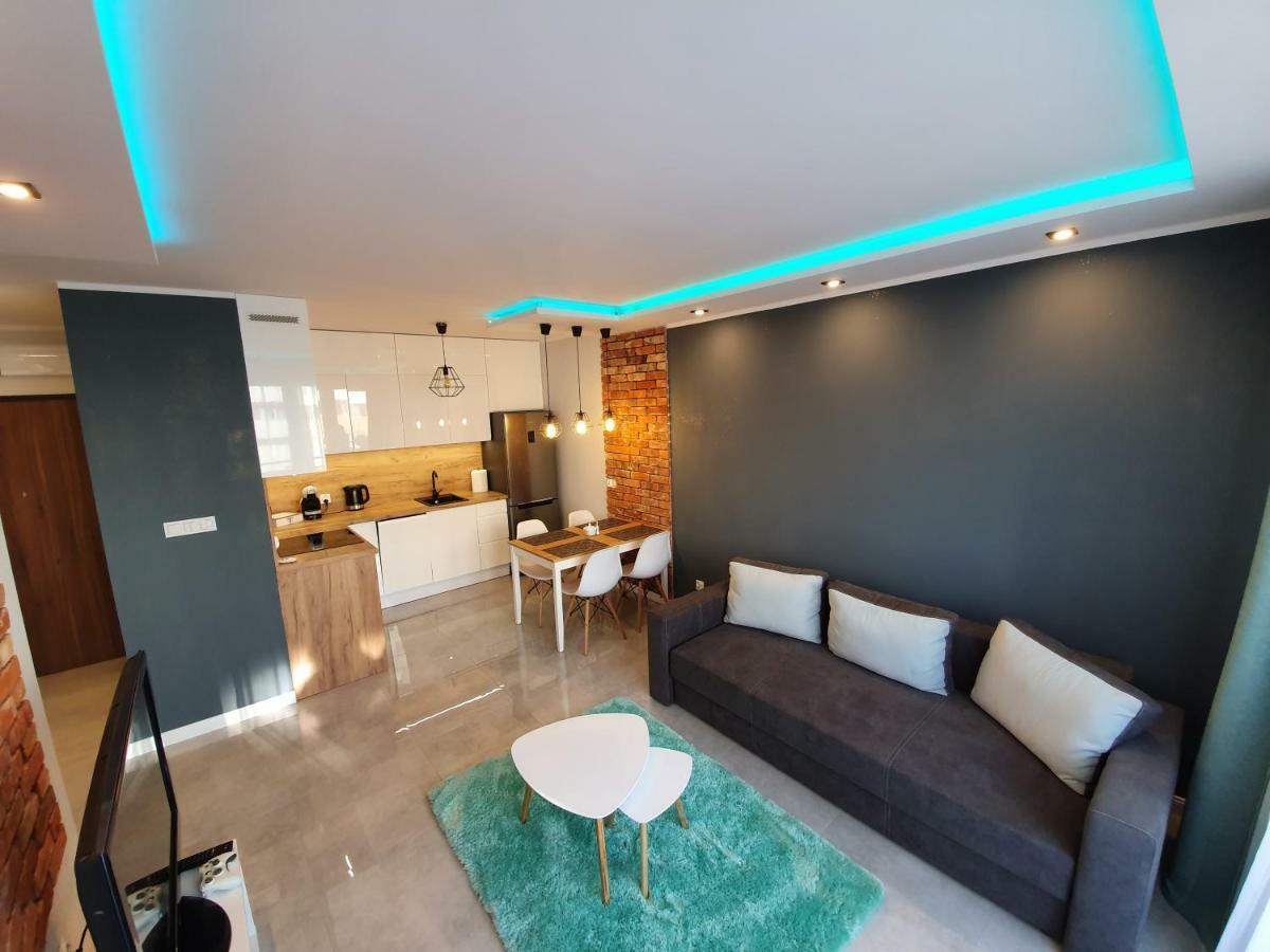 Apartament Old Town Teczowa วรอตซวาฟ ภายนอก รูปภาพ