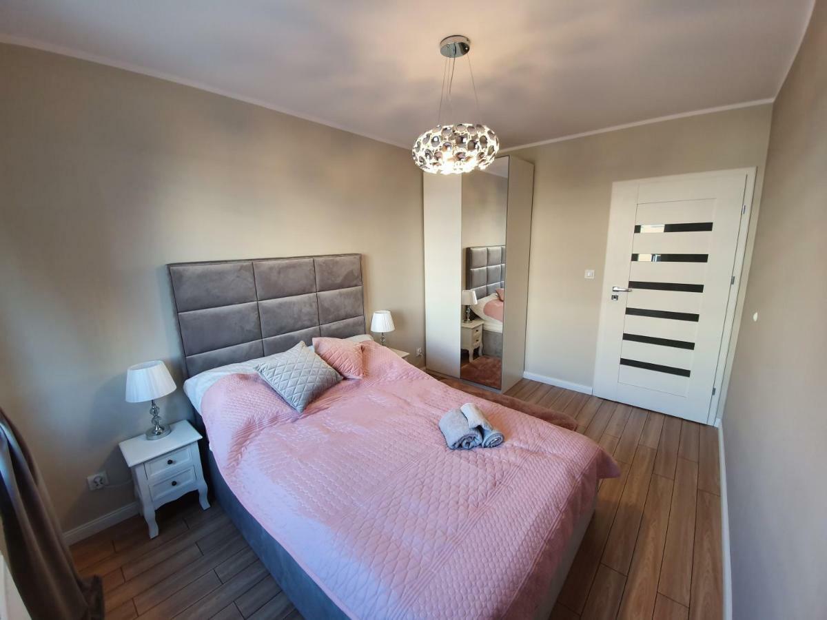 Apartament Old Town Teczowa วรอตซวาฟ ภายนอก รูปภาพ